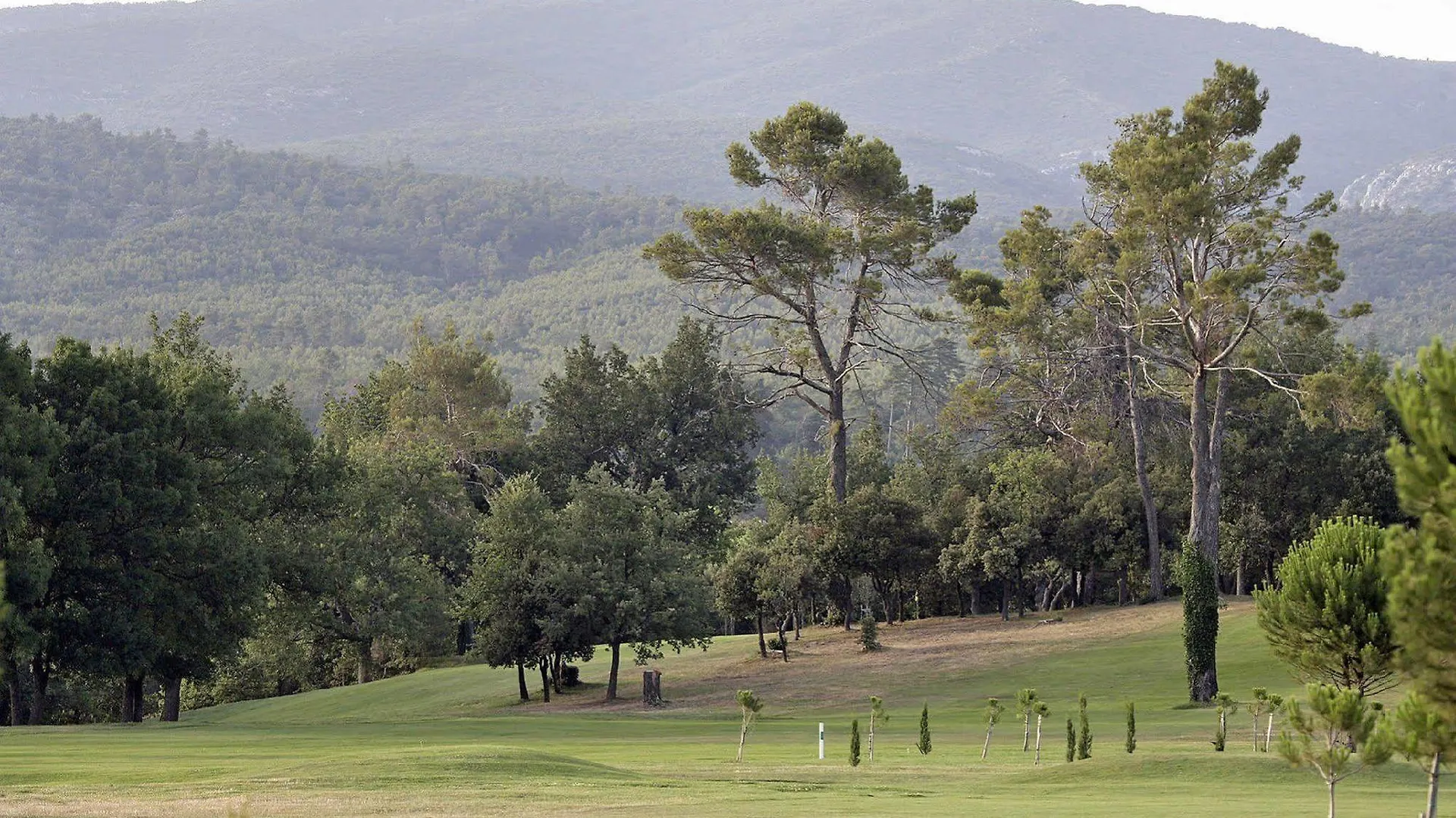 Domaine De Chateauneuf location
